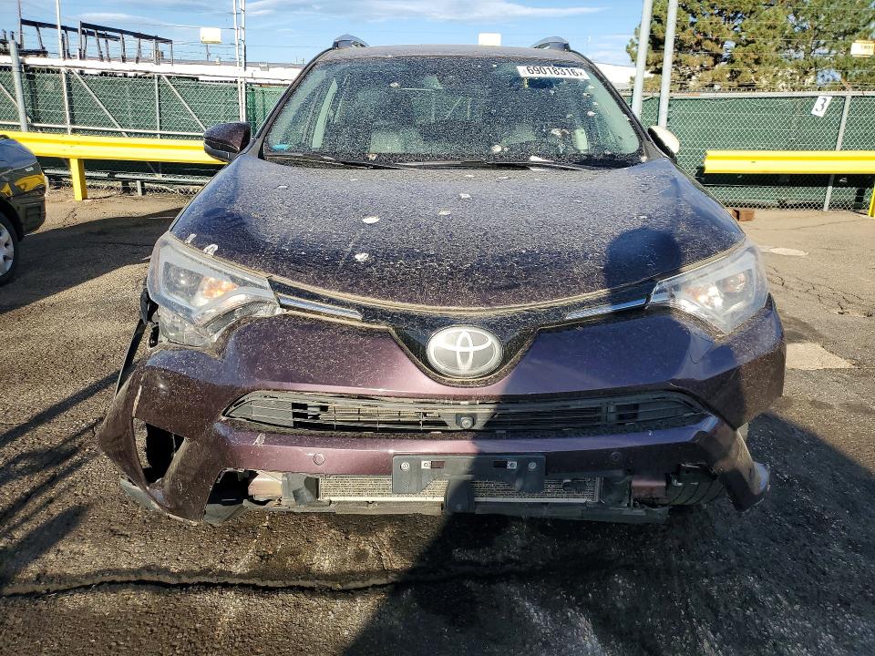 Продаж на аукціоні авто 2016 Toyota Rav4, vin: 2T3DFREV7GW435404, номер лоту: 69018316