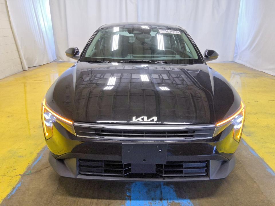 68190256 :رقم المزاد ، 3KPFT4DE0TE354028 vin ، 2026 Kia K4 مزاد بيع