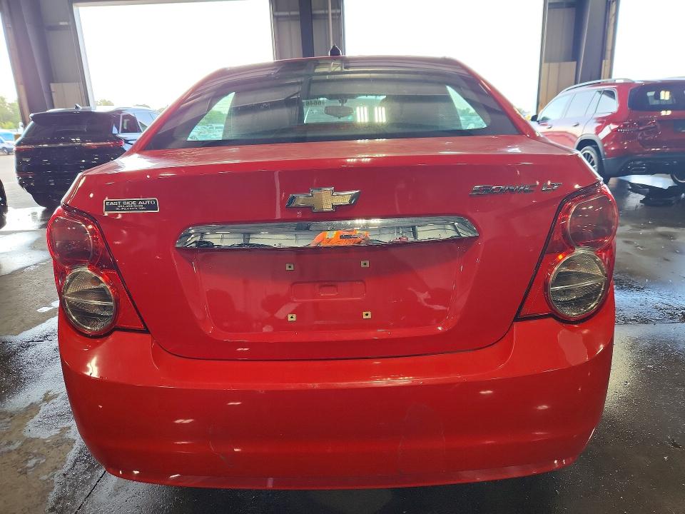 66461236 :رقم المزاد ، 1G1JC5SH1E4238783 vin ، 2014 Chevrolet Sonic مزاد بيع