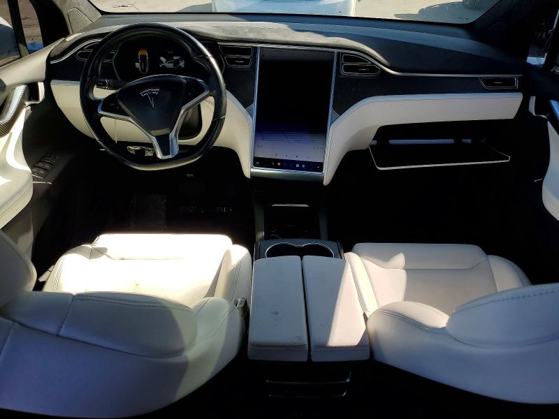 Продажа на аукционе авто 2017 Tesla Model X, vin: 5YJXCBE21HF044050, номер лота: 70553976