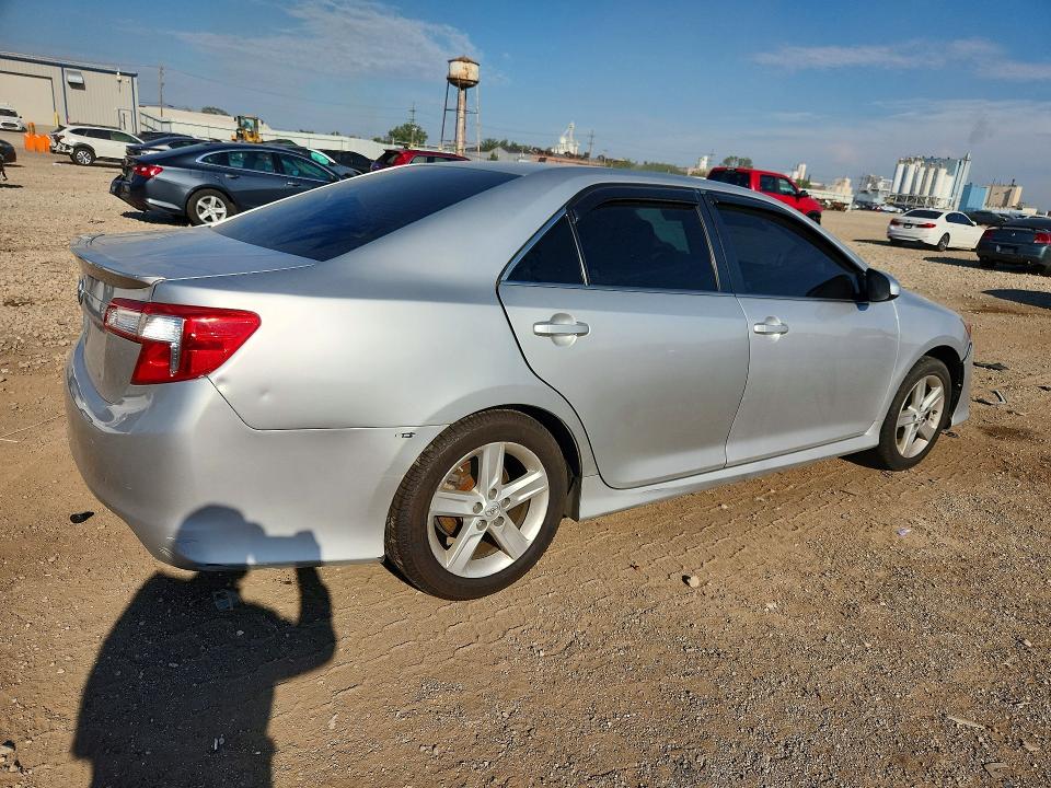 Aukcja sprzedaży 2014 Toyota Camry, vin: 4T1BF1FK5EU423710, numer aukcji: 66457276