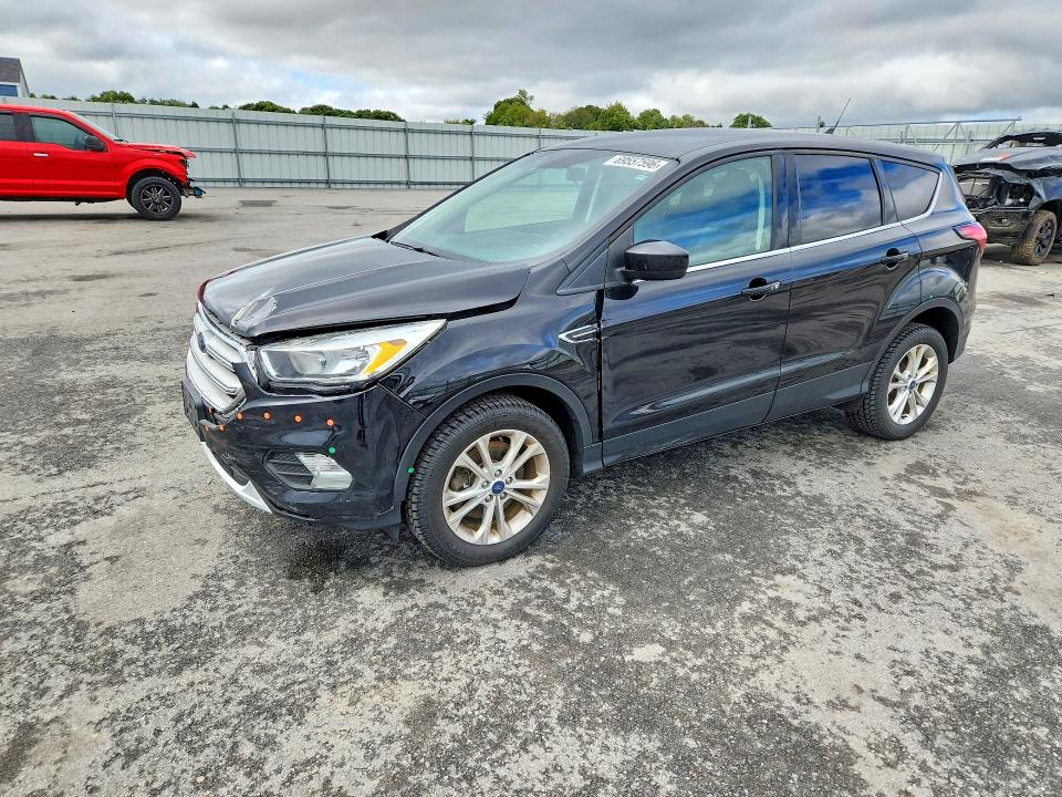 69557596 :رقم المزاد ، 1FMCU9GDXKUB83929 vin ، 2019 Ford Escape مزاد بيع