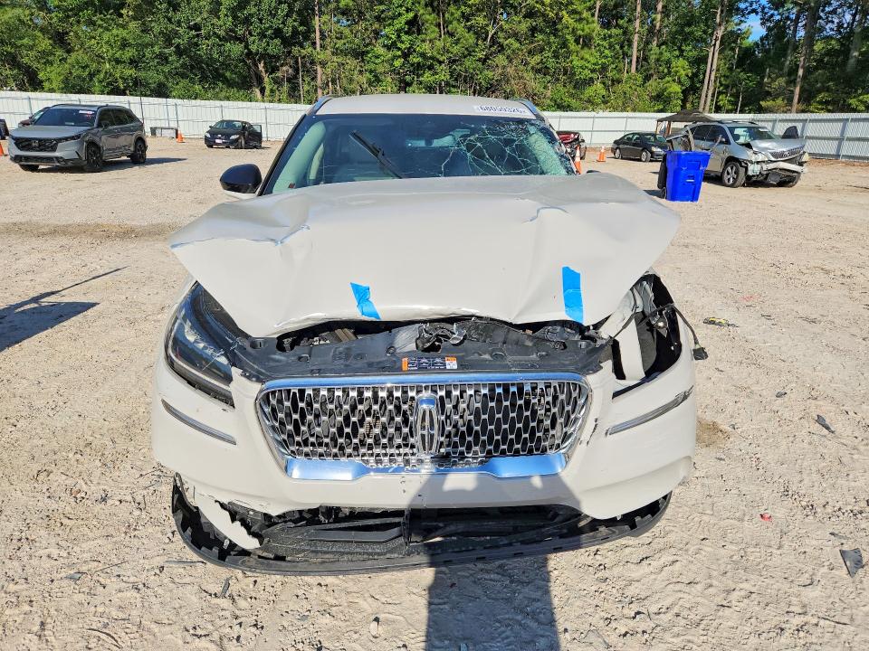 68059326 :رقم المزاد ، 5LMCJ1C99NUL01319 vin ، 2022 Lincoln Corsair مزاد بيع