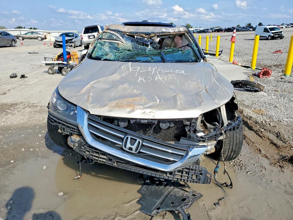 68754236 :رقم المزاد ، 1HGCR2F86DA146688 vin ، 2013 Honda Accord مزاد بيع