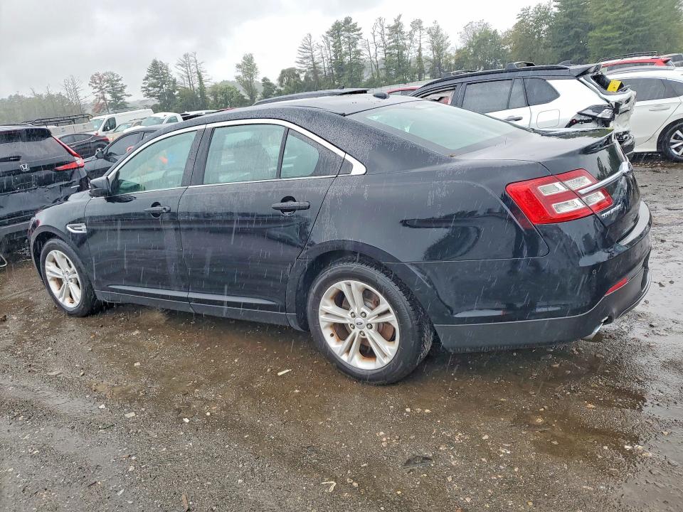 2018 Ford Taurus მანქანა იყიდება აუქციონზე, vin: 1FAHP2E88JG103822, აუქციონის ნომერი: 69316046