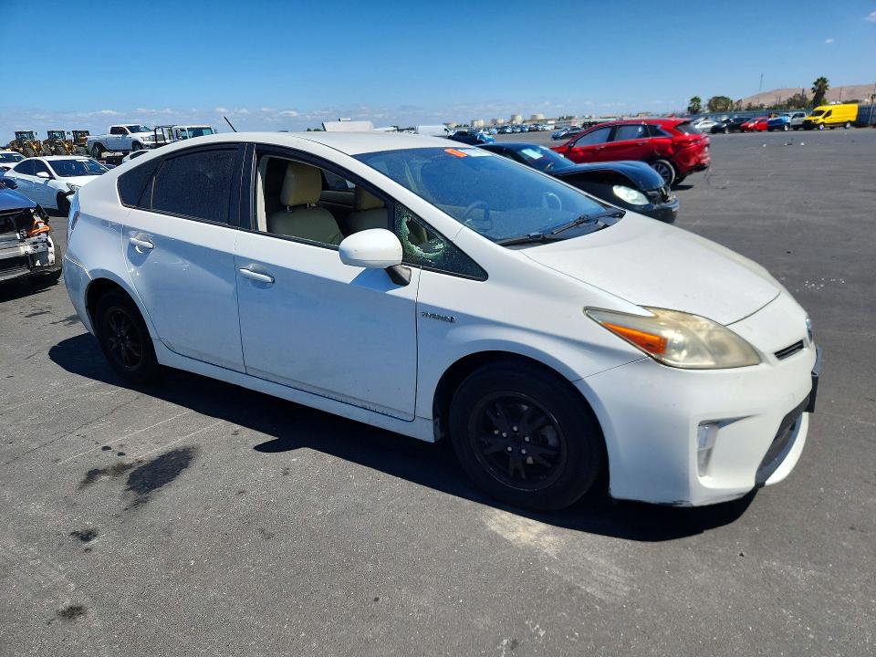 2013 Toyota Prius მანქანა იყიდება აუქციონზე, vin: JTDKN3DU4D5558726, აუქციონის ნომერი: 67911806