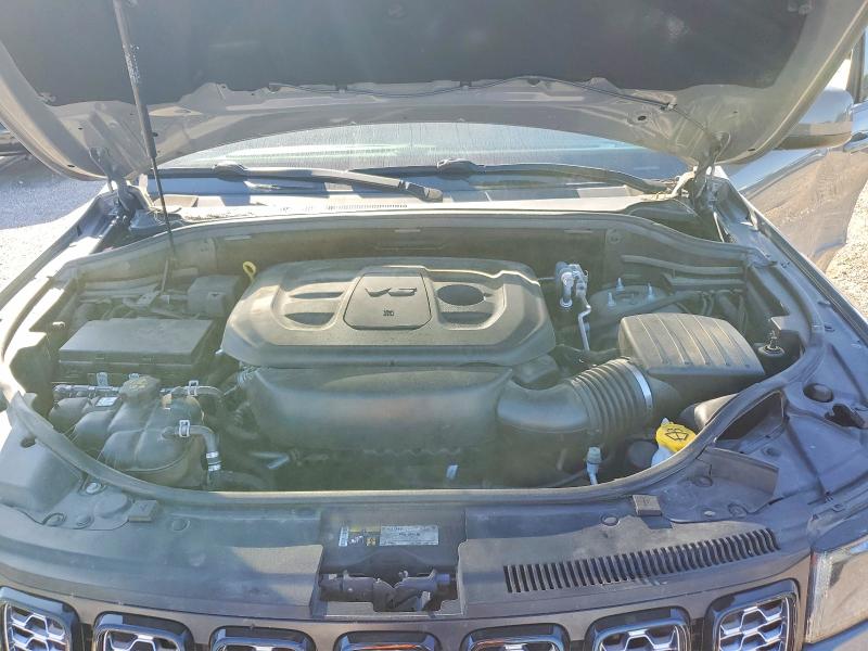 69411746 :رقم المزاد ، 1C4RJEAG0KC798692 vin ، 2019 Jeep Grand Cherokee مزاد بيع