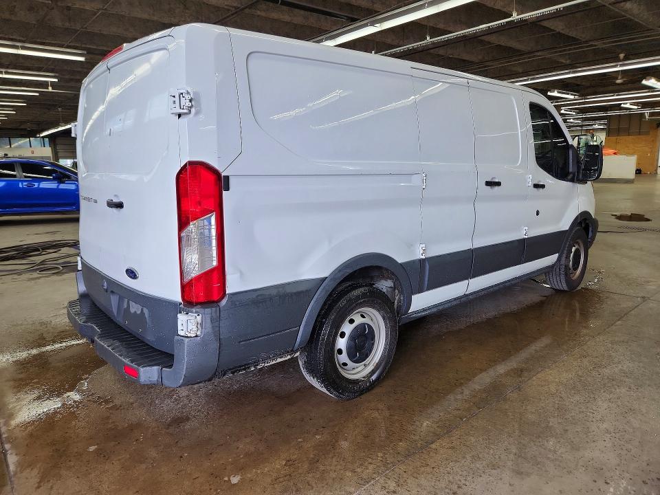 67312876 :رقم المزاد ، 1FTYE1ZM9HKA71178 vin ، 2017 Ford Transit مزاد بيع