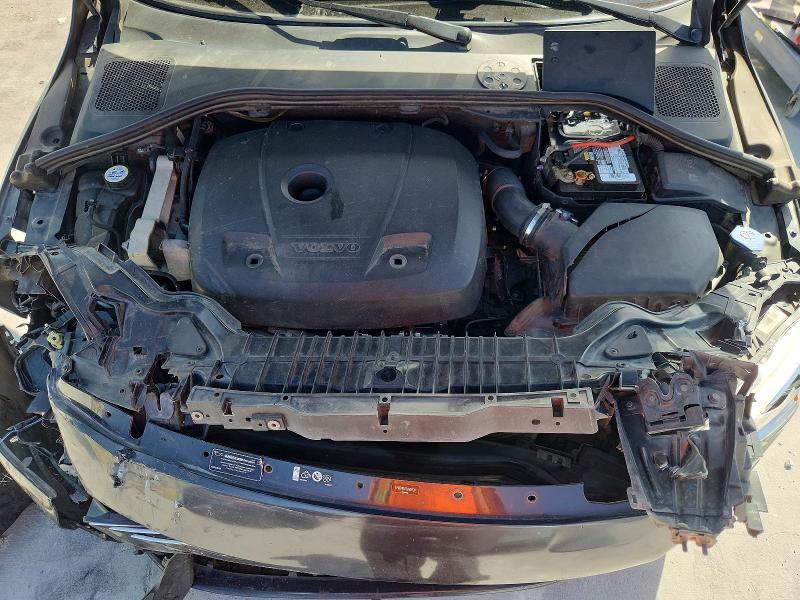 Продаж на аукціоні авто 2016 Volvo S60, vin: YV126MFK7G2401738, номер лоту: 69094716