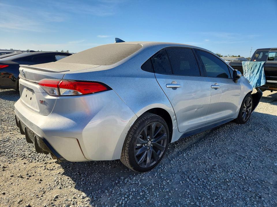 70772756 :رقم المزاد ، JTDP4MCE2R3521542 vin ، 2024 Toyota Corolla مزاد بيع