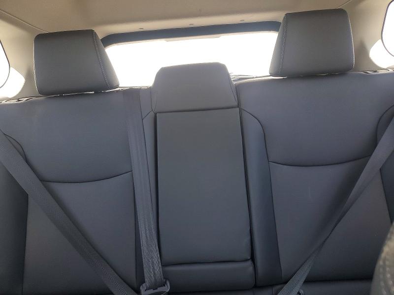 69009206 :رقم المزاد ، 7MUEAAAG6TV208959 vin ، 2026 Toyota Corolla Cross مزاد بيع