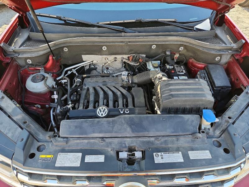 Продажа на аукционе авто 2018 Volkswagen Atlas, vin: 1V2LR2CA5JC576393, номер лота: 70561756