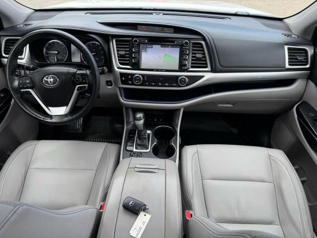 70301566 :رقم المزاد ، 5TDJZRFH9HS362817 vin ، 2017 Toyota Highlander مزاد بيع