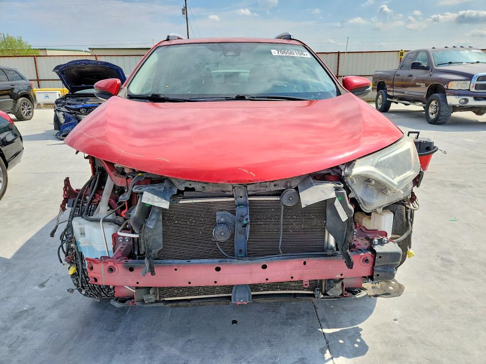Продажа на аукционе авто 2016 Toyota Rav4, vin: JTMWFREV9GJ066312, номер лота: 70650106