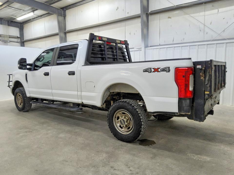 67826586 :رقم المزاد ، 1FT7W3B63JEC59795 vin ، 2018 Ford F350 مزاد بيع