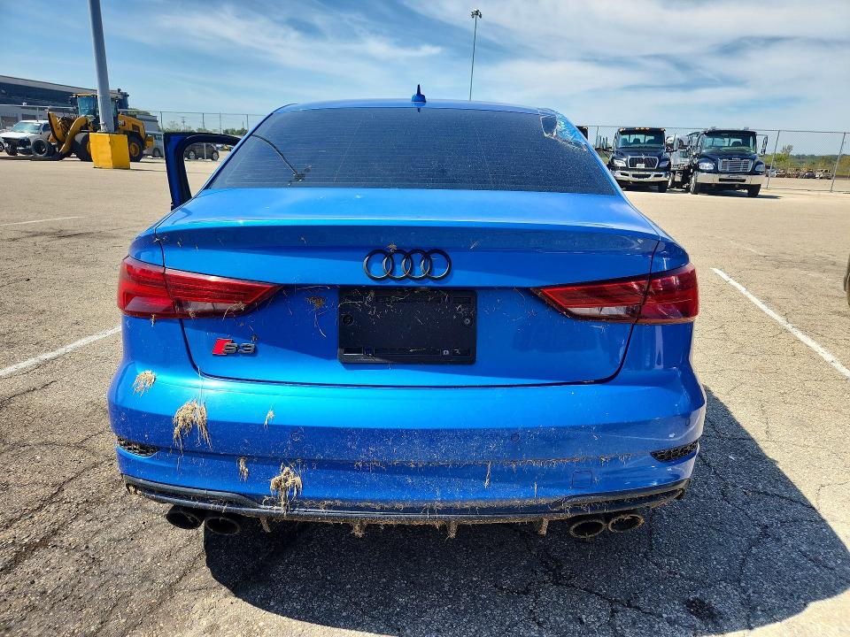 Продажа на аукционе авто 2017 Audi S3, vin: WAUB1GFF5H1064922, номер лота: 68545626