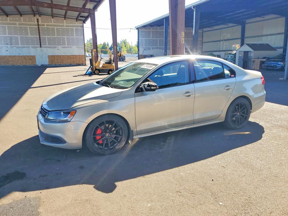 Продажа на аукционе авто 2011 Volkswagen Jetta, vin: 3VWLL7AJ4BM124368, номер лота: 67945896
