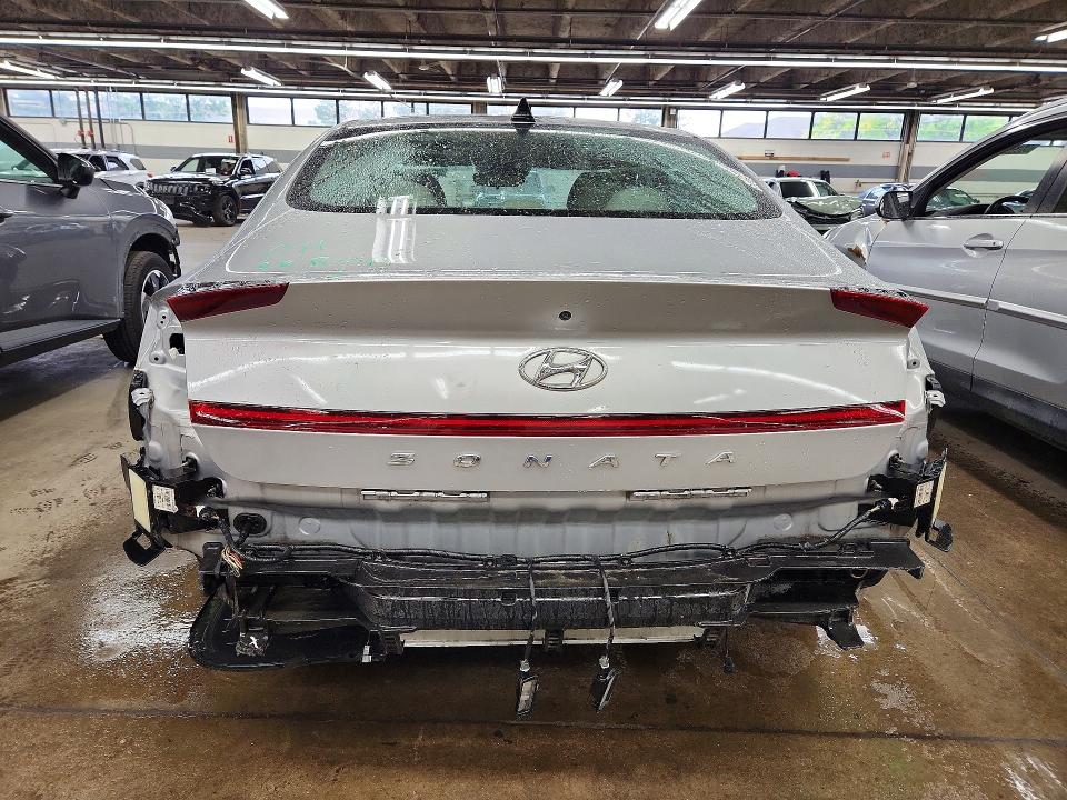 Продажа на аукционе авто 2023 Hyundai Sonata, vin: KMHL24JA7PA276682, номер лота: 69155496