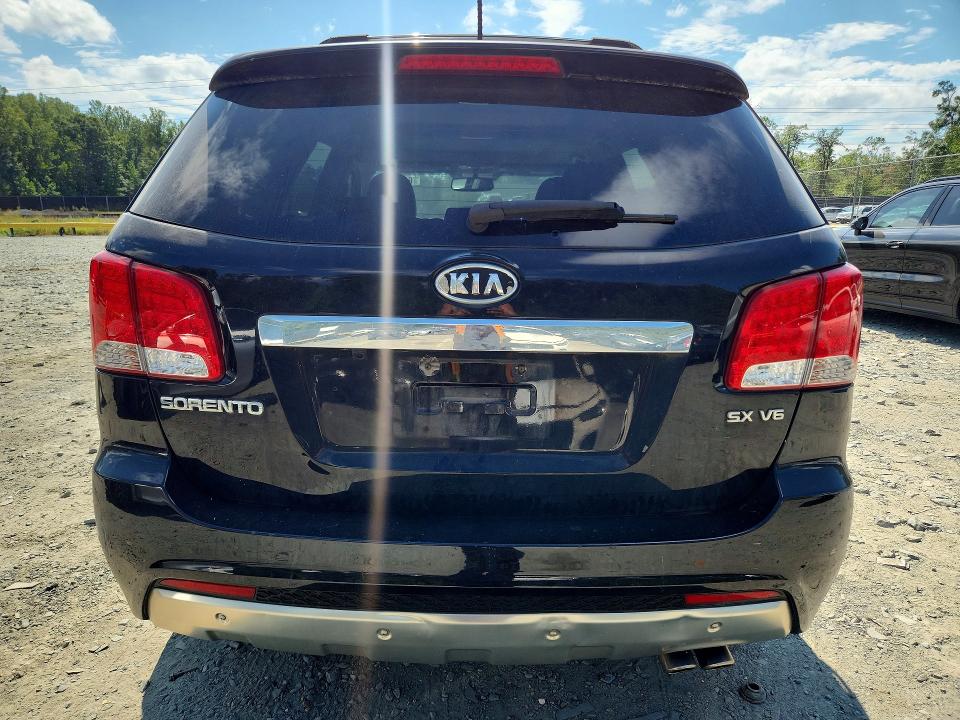 2011 Kia Sorento მანქანა იყიდება აუქციონზე, vin: 5XYKW4A23BG172146, აუქციონის ნომერი: 68327546