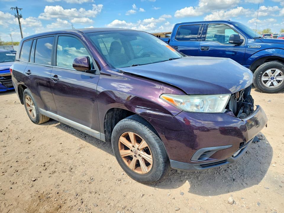 Продажа на аукционе авто 2013 Toyota Highlander, vin: 5TDZA3EH3DS036188, номер лота: 69796886