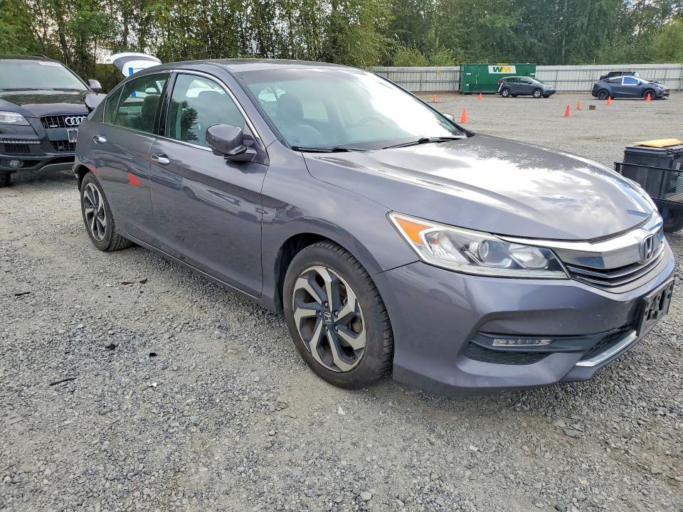Продажа на аукционе авто 2016 Honda Accord, vin: 1HGCR3F82GA023948, номер лота: 70369896