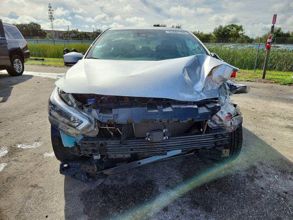 2025 Nissan Versa მანქანა იყიდება აუქციონზე, vin: 3N1CN8EV1SL821795, აუქციონის ნომერი: 67897146