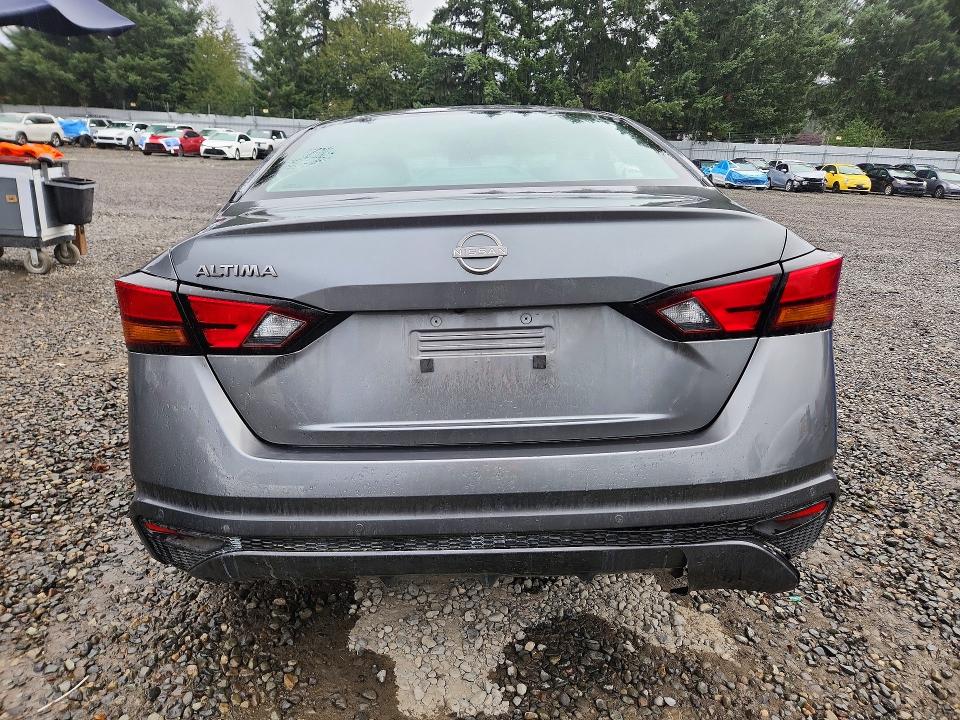 70185886 :رقم المزاد ، 1N4BL4BV3PN402954 vin ، 2023 Nissan Altima مزاد بيع