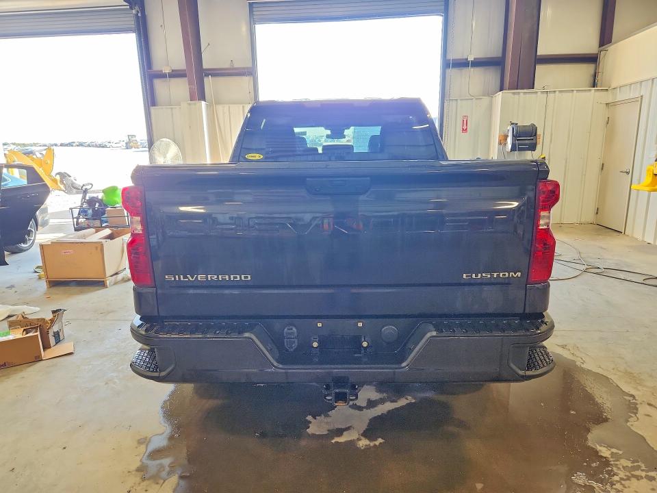 Продажа на аукционе авто 2023 Chevrolet Silverado, vin: 3GCPDBEK5PG194782, номер лота: 69192286