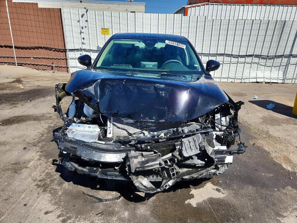 Продажа на аукционе авто 2026 Honda Civic, vin: 2HGFE2F28TH594922, номер лота: 69293106