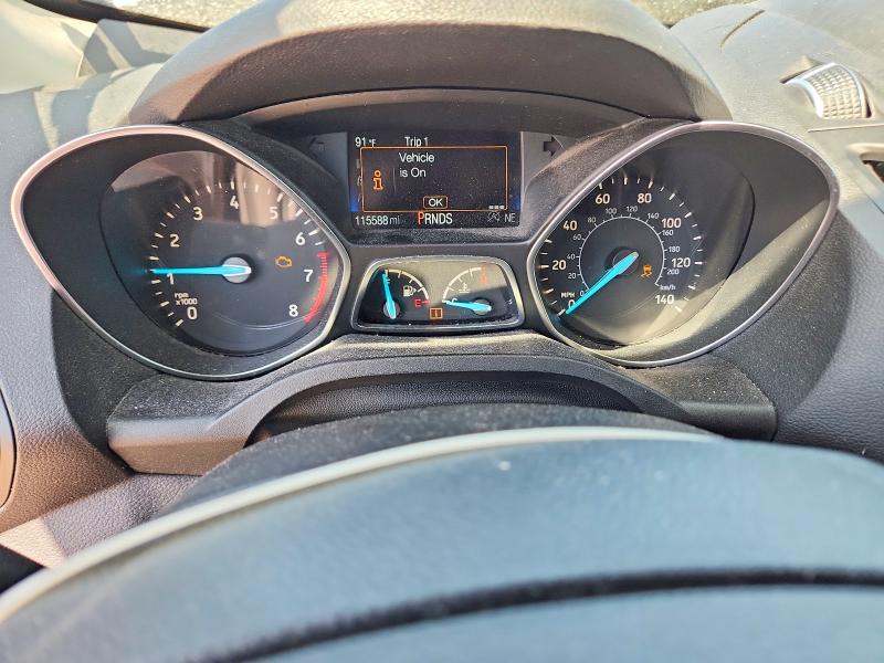 2019 Ford Escape მანქანა იყიდება აუქციონზე, vin: 1FMCU0GD8KUB00977, აუქციონის ნომერი: 68060286