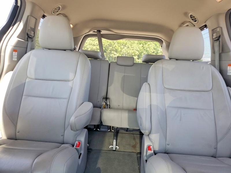 Продажа на аукционе авто 2015 Toyota Sienna, vin: 5TDDK3DC6FS109747, номер лота: 68232566