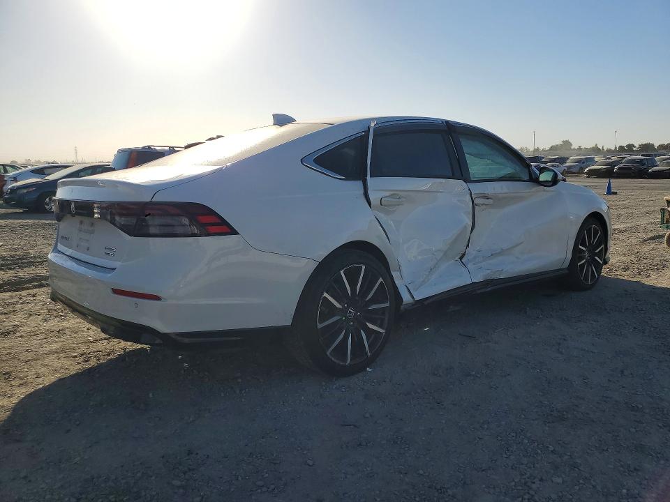 2024 Honda Accord მანქანა იყიდება აუქციონზე, vin: 1HGCY2F83RA015695, აუქციონის ნომერი: 70365596