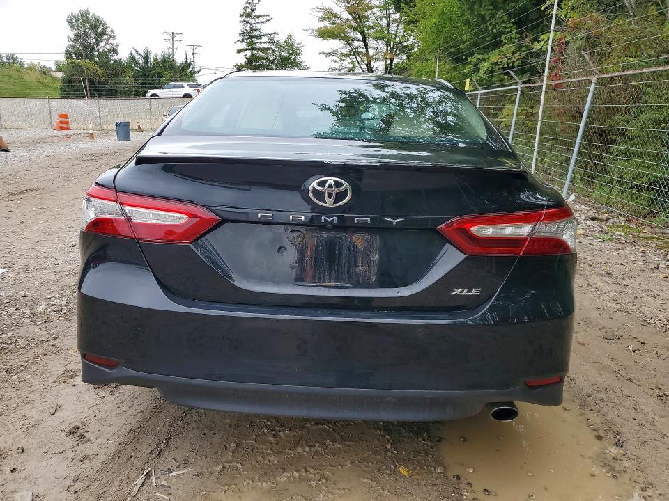Aukcja sprzedaży 2018 Toyota Camry, vin: 4T1B11HK5JU050948, numer aukcji: 70023836