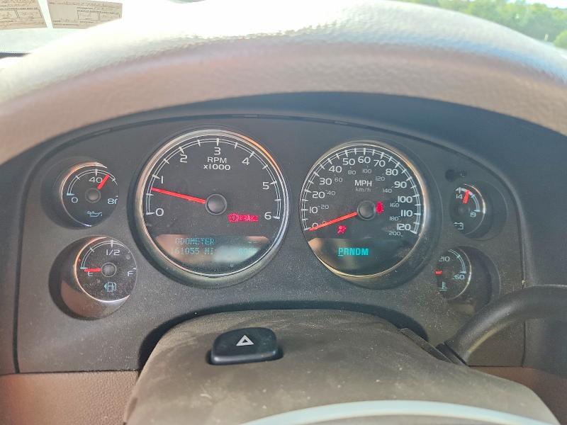 2013 Chevrolet Suburban მანქანა იყიდება აუქციონზე, vin: 1GNSKKE7XDR208576, აუქციონის ნომერი: 70005936