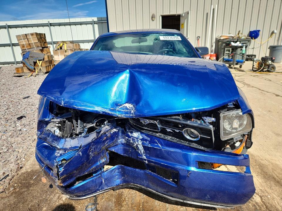 2008 Ford Mustang მანქანა იყიდება აუქციონზე, vin: 1ZVHT80N185101189, აუქციონის ნომერი: 69236496