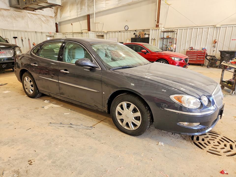 2008 Buick Lacrosse მანქანა იყიდება აუქციონზე, vin: 2G4WC582881170672, აუქციონის ნომერი: 68676146