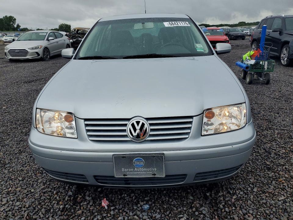 Продажа на аукционе авто 2002 Volkswagen Jetta, vin: 3VWSB69M72M178366, номер лота: 68421176