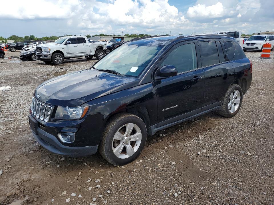 68162036 :رقم المزاد ، 1C4NJCEA8FD164846 vin ، 2015 Jeep Compass مزاد بيع
