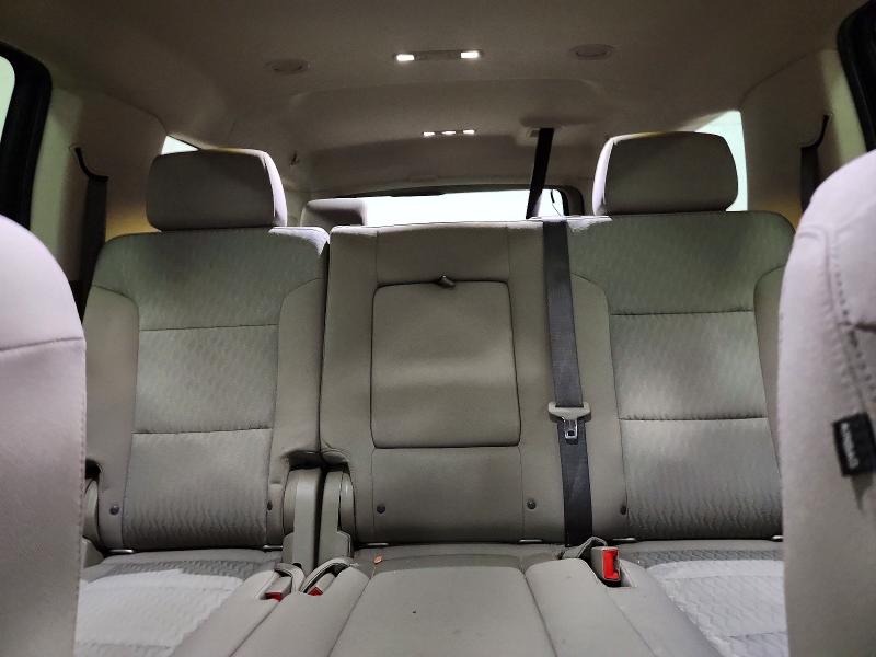 66187566 :رقم المزاد ، 1GNSCGKC8KR139928 vin ، 2019 Chevrolet Suburban مزاد بيع