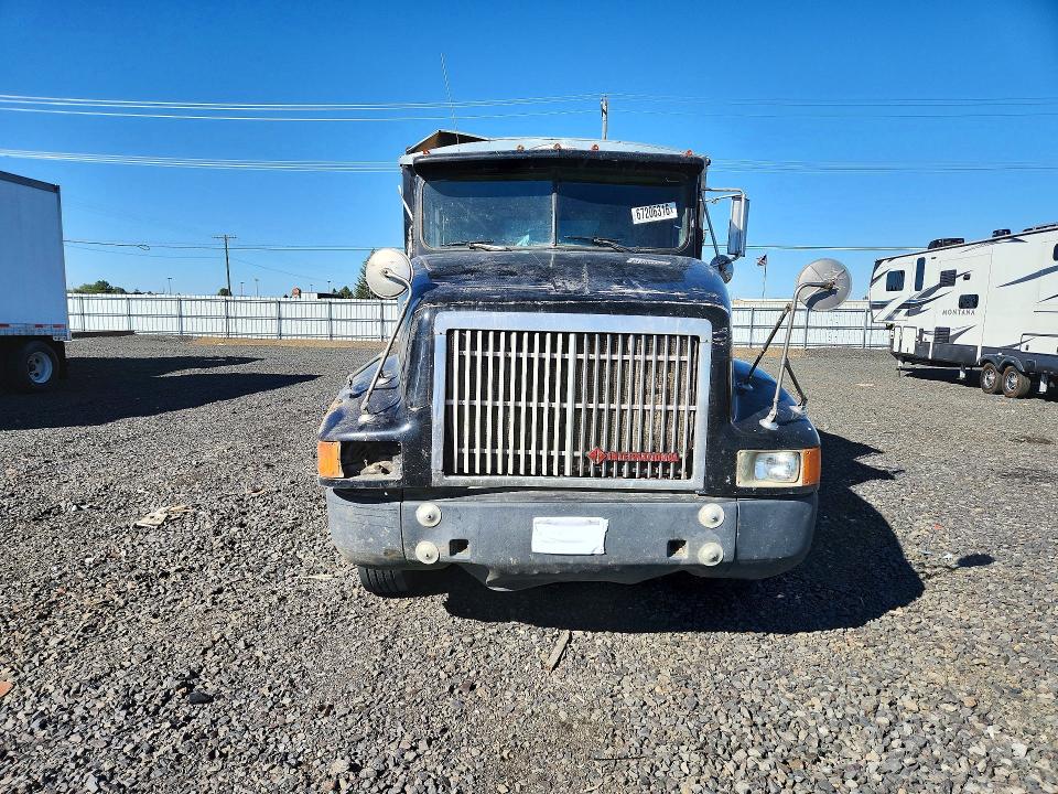 1994 International 9000 მანქანა იყიდება აუქციონზე, vin: 2HSFHGMR5RC082213, აუქციონის ნომერი: 67206316
