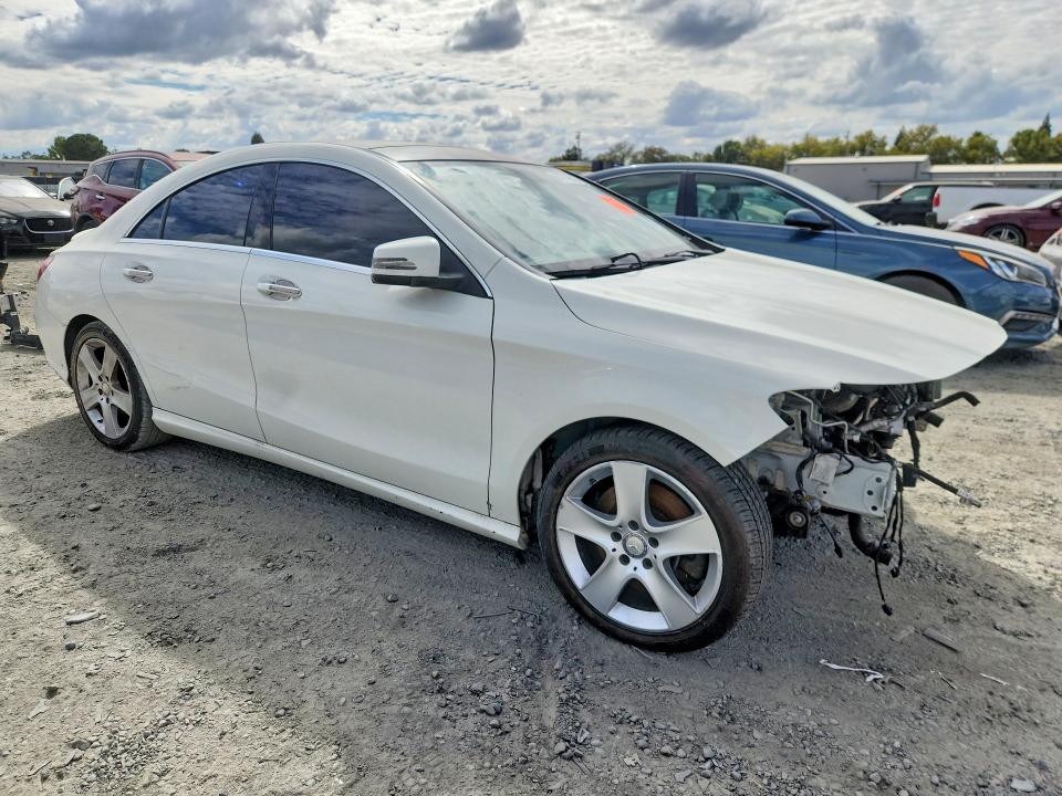 Aukcja sprzedaży 2015 Mercedes-benz Cla, vin: WDDSJ4EB1FN262425, numer aukcji: 67719986