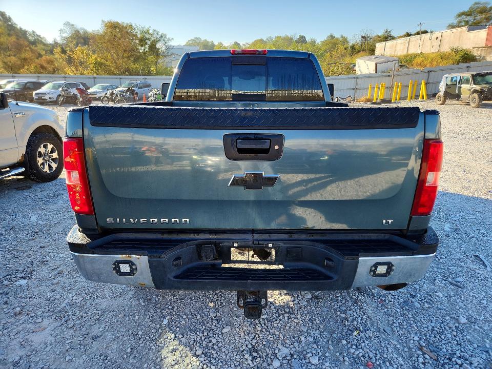 Продажа на аукционе авто 2008 Chevrolet Silverado, vin: 1GCHK29K28E121205, номер лота: 71037376