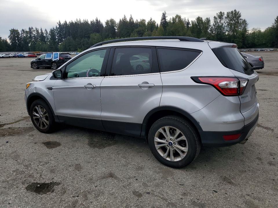 2018 Ford Escape მანქანა იყიდება აუქციონზე, vin: 1FMCU9GD2JUD08145, აუქციონის ნომერი: 70545476