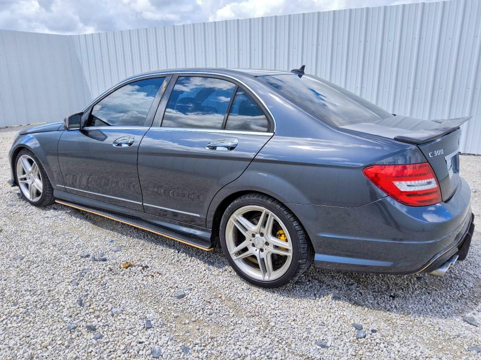 67523916 :رقم المزاد ، WDDGF8AB2DR241898 vin ، 2013 Mercedes-benz C مزاد بيع