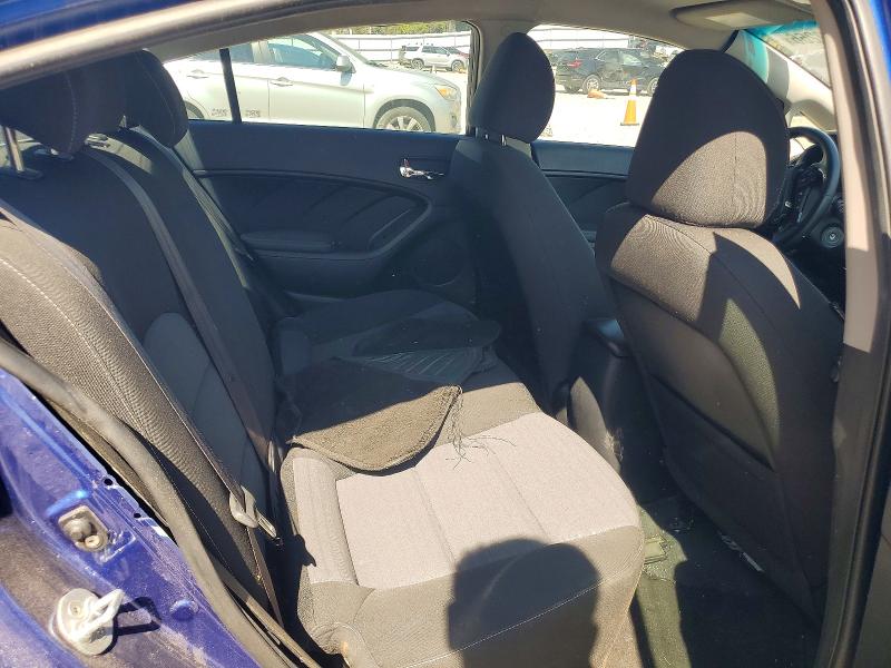 2017 Kia Forte მანქანა იყიდება აუქციონზე, vin: 3KPFL4A72HE116162, აუქციონის ნომერი: 71160266