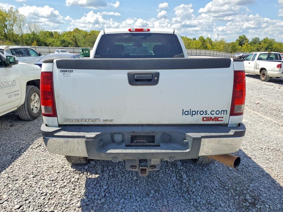 67848626 :رقم المزاد ، 1GT121C80BF209311 vin ، 2011 Gmc Sierra مزاد بيع