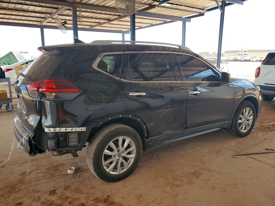 68056606 :رقم المزاد ، 5N1AT2MV4JC740823 vin ، 2018 Nissan Rogue مزاد بيع