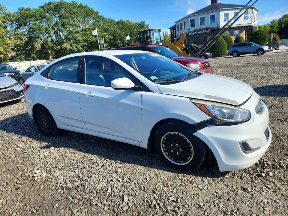 Продажа на аукционе авто 2016 Hyundai Accent, vin: KMHCT4AE4GU081640, номер лота: 69323536