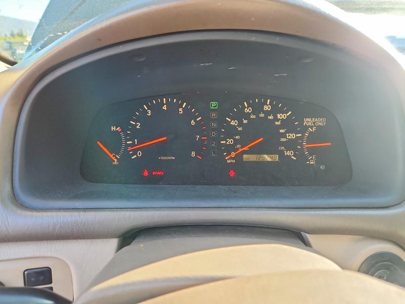 2000 Lexus Es მანქანა იყიდება აუქციონზე, vin: JT8BF28G4Y5077908, აუქციონის ნომერი: 68844706