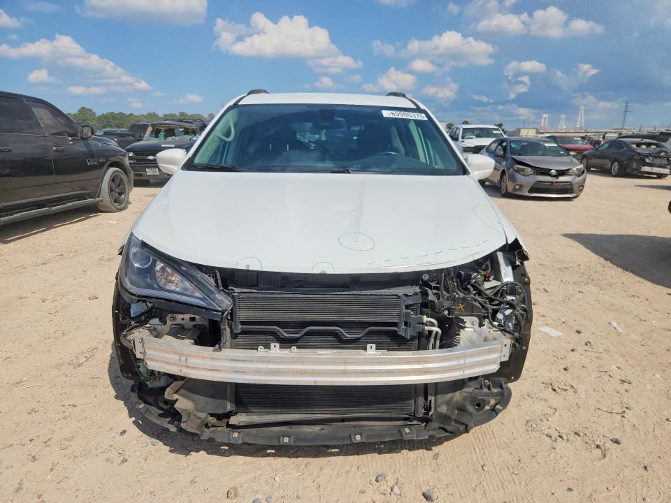 Продажа на аукционе авто 2017 Chrysler Pacifica, vin: 2C4RC1BG1HR539663, номер лота: 69980376
